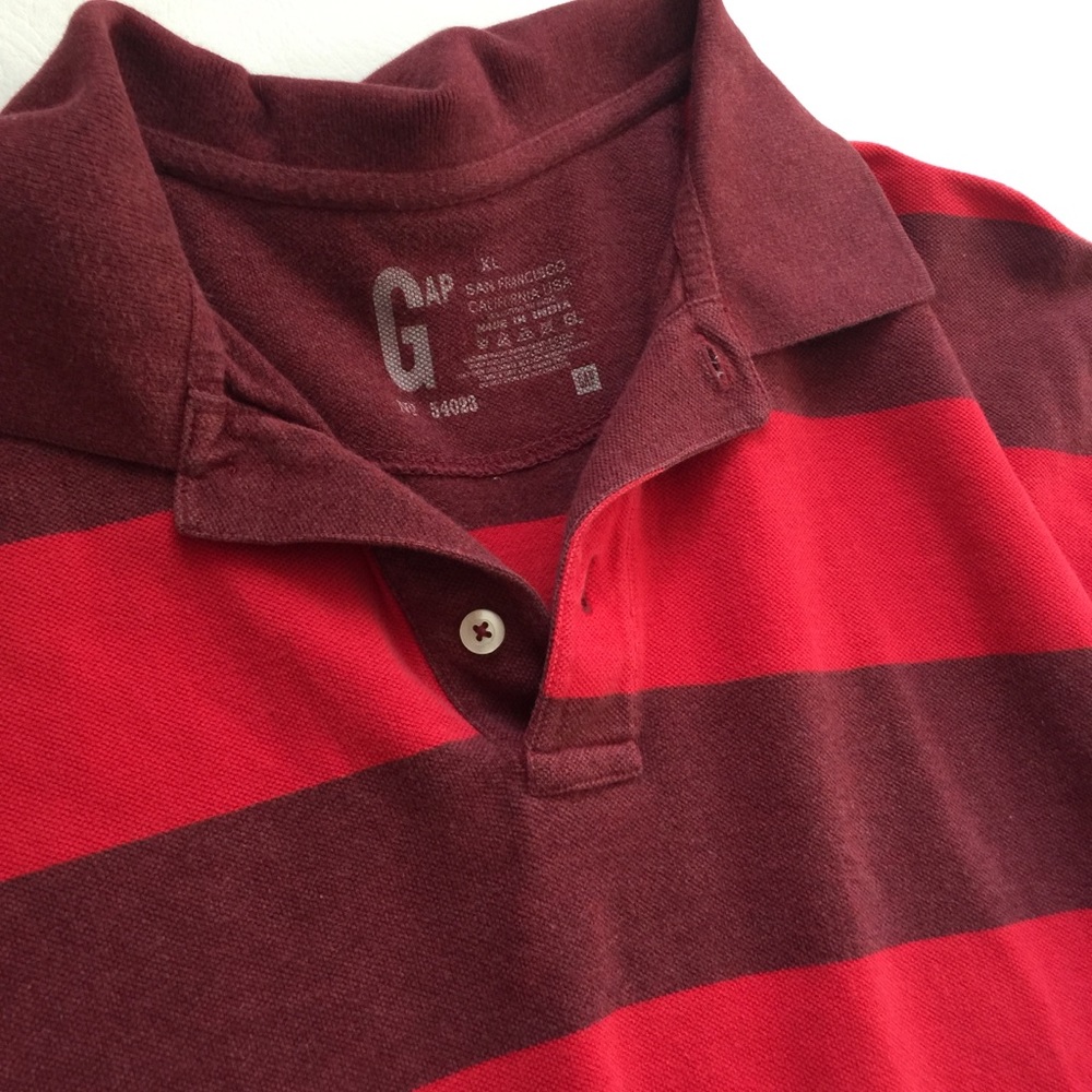 GAP Men’s Striped Polo - Picture 2 of 3